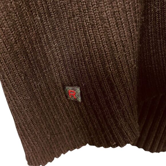 Ralph Ralph Lauren Ribbed V Neck Long Sleeve Sweater with Lace Up Detail - Picture 7 of 11